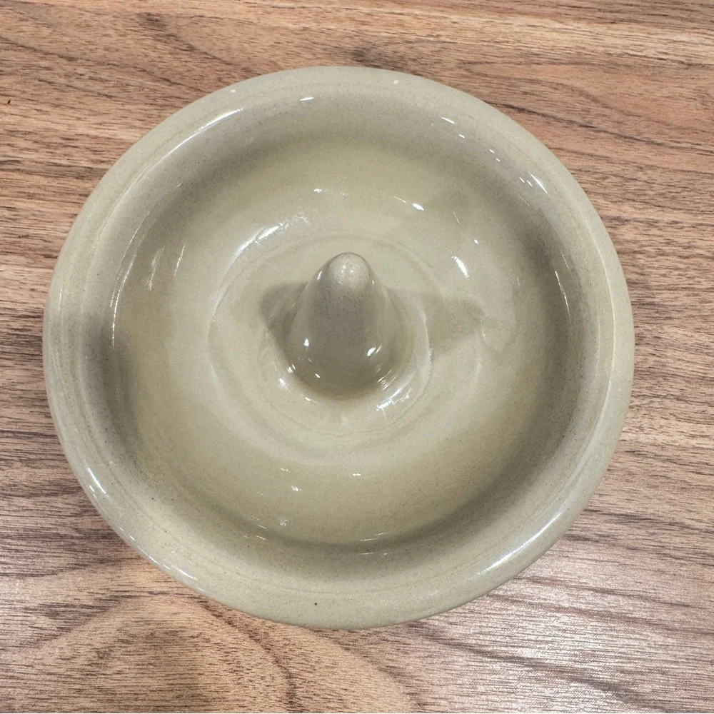 Hartstone Pottery Ceramic Citrus Juicer Beige 6”